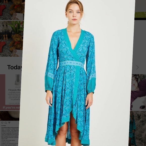 Spell Design Jewel Soirée Dress in Emerald - Picture 2 of 4